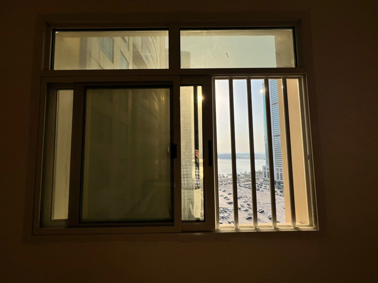 شقة غرفتين وصالة للإيجار في الخان